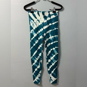 Victoria’s Secret Pink Teal and‎ White Tie-Dye Leggings Women’s Yoga Pants Small